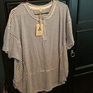Short Sleeve Shirt. NWT